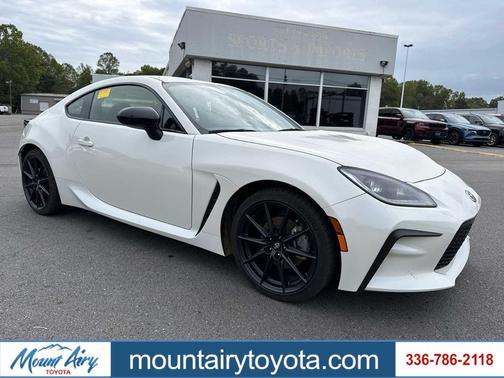 2023 Toyota GR86 Premium