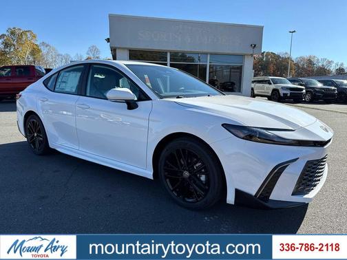 2026 Toyota Camry SE