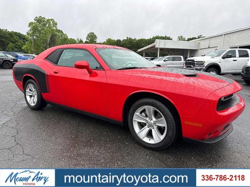 Torred Clearcoat 2023 Dodge Challenger SXT