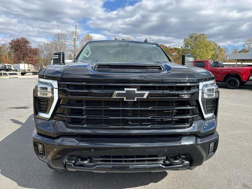 2024 Chevrolet Silverado 3500 LTZ