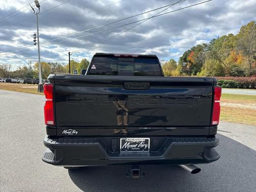 2024 Chevrolet Silverado 3500 LTZ