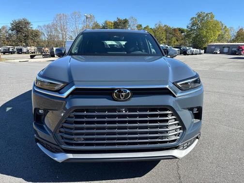 2026 Toyota Grand Highlander Hybrid Limited MAX