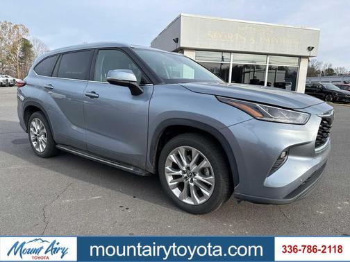 2022 Toyota Highlander Limited