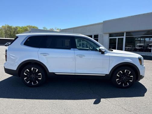 2024 Kia Telluride SX