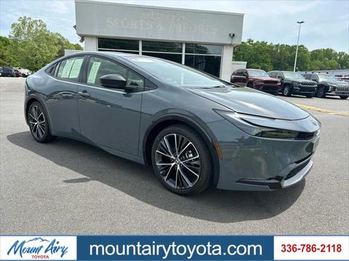 2023 Toyota Prius XLE
