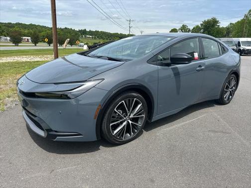 2023 Toyota Prius XLE