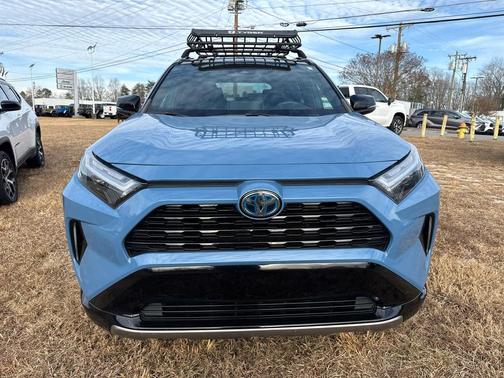 2022 Toyota RAV4 Hybrid SE