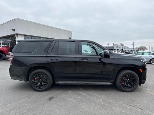 2024 Chevrolet Tahoe 4WD RST