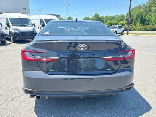Underground 2025 Toyota Camry SE