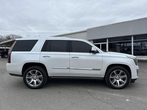 2016 Cadillac Escalade Premium
