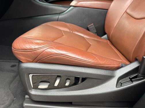 2016 Cadillac Escalade Premium