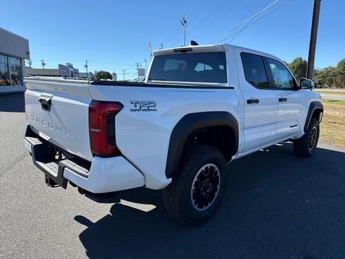 2025 Toyota Tacoma TRD Off Road