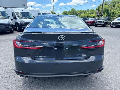 Underground 2026 Toyota Camry SE
