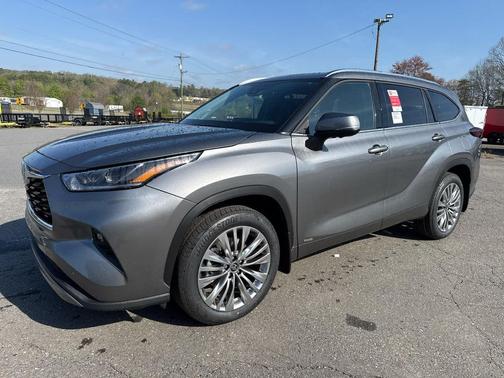 Heavy Metal 2026 Toyota Highlander Hybrid Platinum