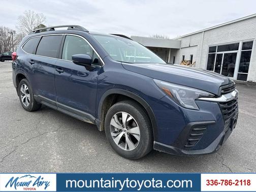 2025 Subaru Ascent Premium 8-Passenger