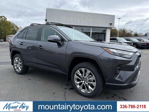 2025 Toyota RAV4 XLE Premium