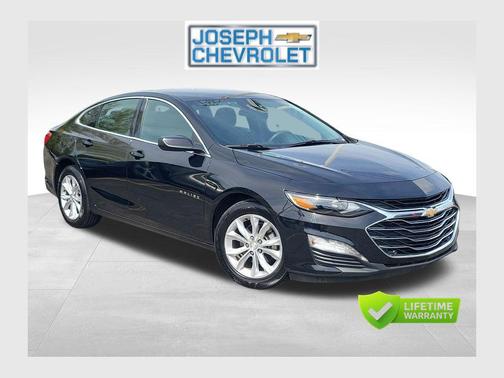 Mosaic Black Metallic 2023 Chevrolet Malibu FWD 1LT