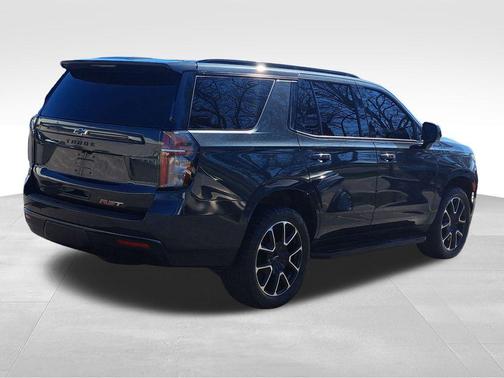 2022 Chevrolet Tahoe 4WD RST
