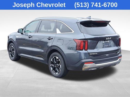 2024 Kia Sorento S