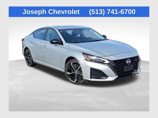 2024 Nissan Altima SR FWD