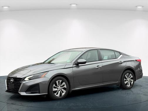 2023 Nissan Altima S FWD