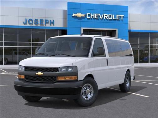 2025 Chevrolet Express 2500 LS