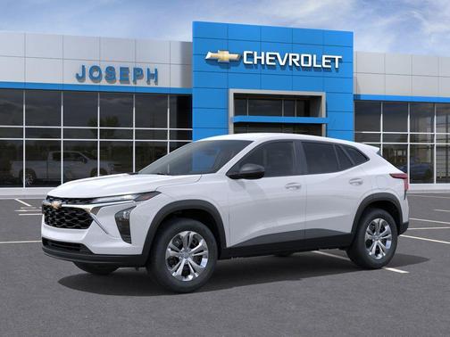 Summit White 2026 Chevrolet Trax LS