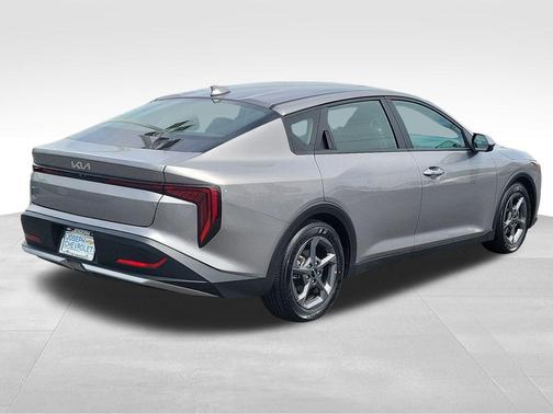 Steel Gray 2025 Kia K4 LXS