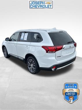 2018 Mitsubishi Outlander SE
