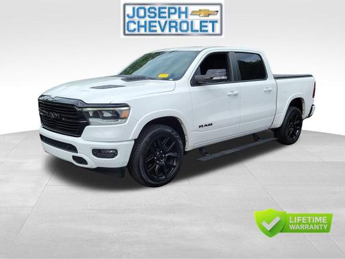 Bright White Clearcoat 2021 RAM 1500 Laramie