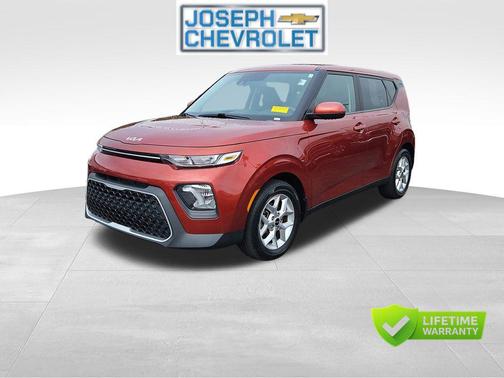 Mars Orange 2022 Kia Soul LX