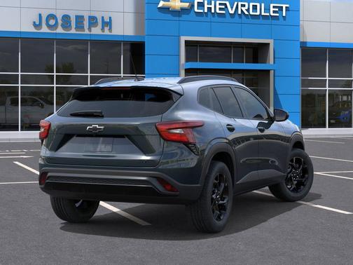 Cypress Gray 2026 Chevrolet Trax LT
