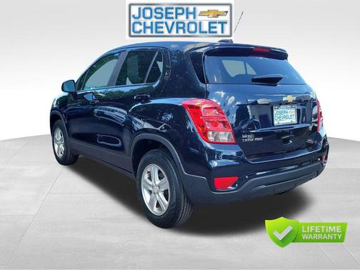 Midnight Blue Metallic 2021 Chevrolet Trax LS