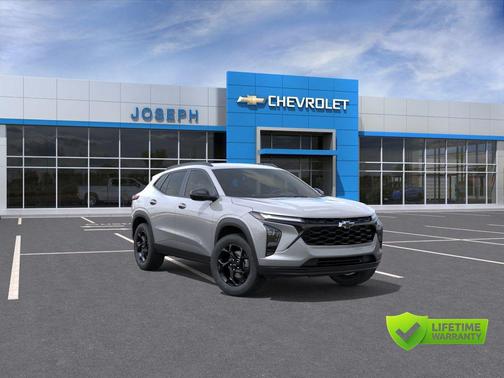 Sterling Gray Metallic 2026 Chevrolet Trax LT