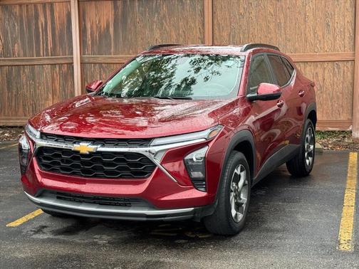 2025 Chevrolet Trax LT