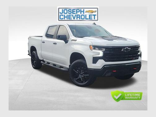 Summit White 2025 Chevrolet Silverado 1500 LT Trail Boss