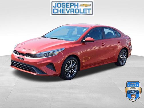 Currant Red 2023 Kia Forte LXS