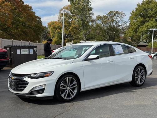 2023 Chevrolet Malibu FWD 1LT