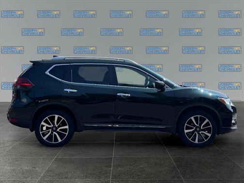 2020 Nissan Rogue SL