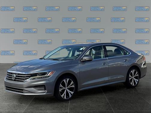 2021 Volkswagen Passat 2.0T SE