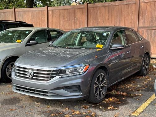 2021 Volkswagen Passat 2.0T SE