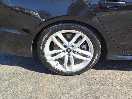 2024 Audi A4 45 S line Premium Plus