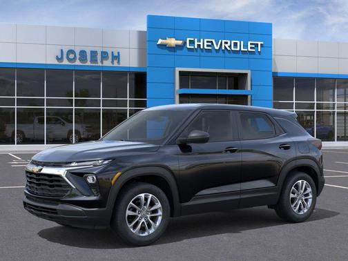 Mosaic Black Metallic 2026 Chevrolet Trailblazer LS