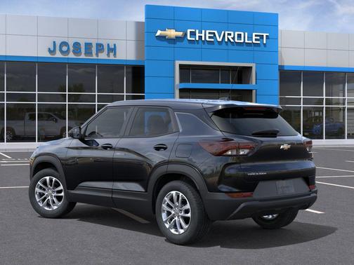 Mosaic Black Metallic 2026 Chevrolet Trailblazer LS
