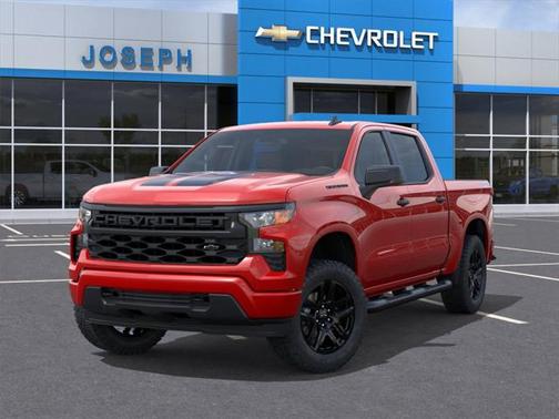 2025 Chevrolet Silverado 1500 Custom