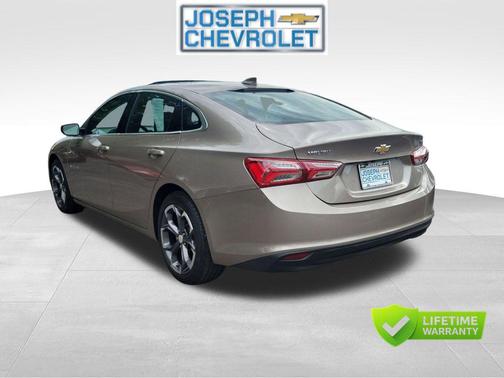 Mineral Gray Metallic 2022 Chevrolet Malibu FWD LT