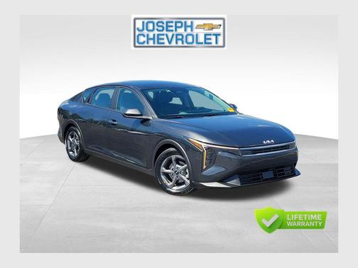 Interstellar Gray 2025 Kia K4 LXS