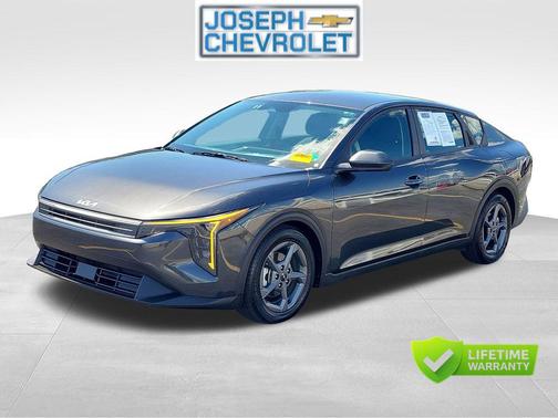 Interstellar Gray 2025 Kia K4 LXS