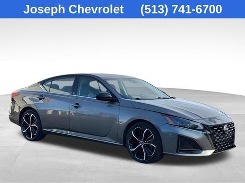 2024 Nissan Altima SR FWD