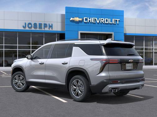 Sterling Gray Metallic 2026 Chevrolet Traverse LT